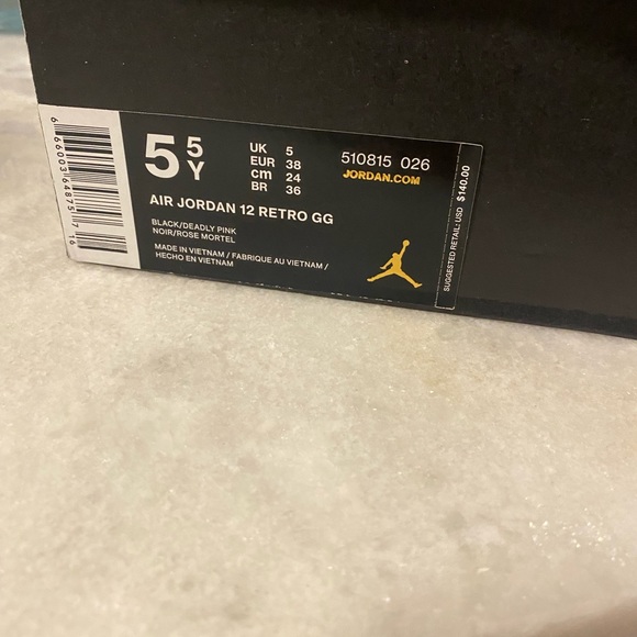 Pink and black 11s - Picture 1 of 4